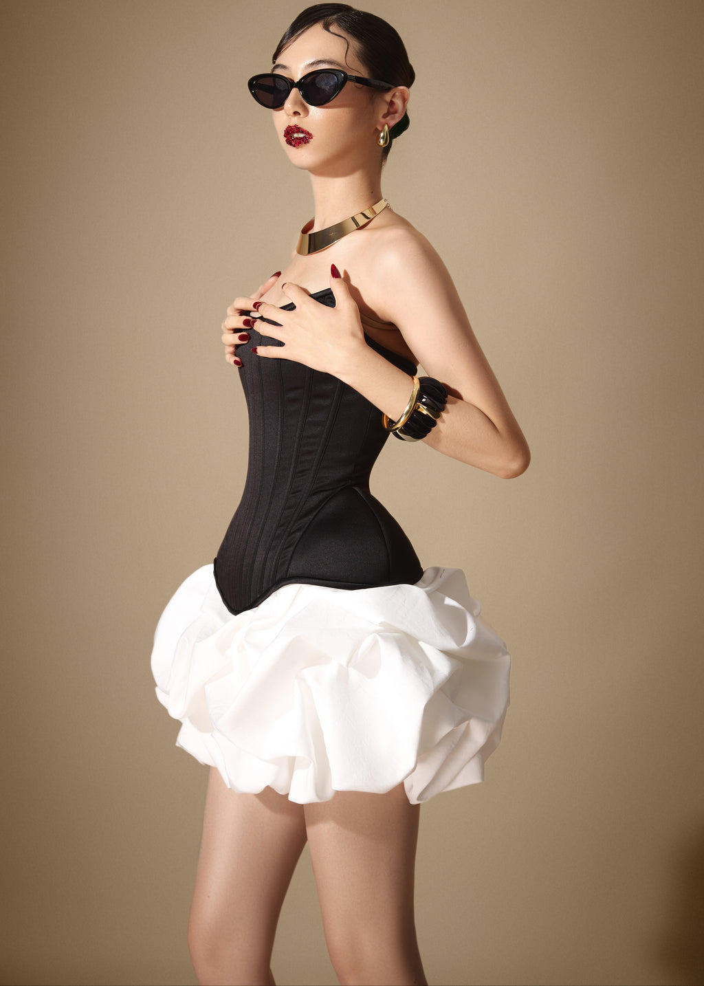 SCUPTED GRACE Top/ FLEUR Skirt